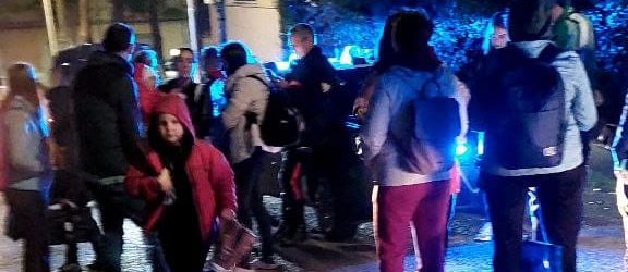 Profughi ucraini a Montesarchio lasciano struttura e tornano sul bus: è polemica