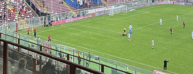 Reggina-Benevento: 2-2. I giallorossi conquistano il punto in rimonta