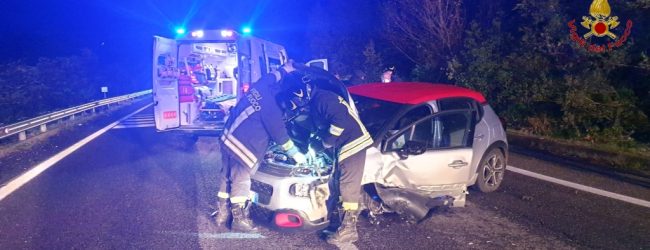 Nusco| Incidente tra 2 auto sull’Ofantina: donna ferita in ospedale, padre e figlio piccolo medicati dal 118