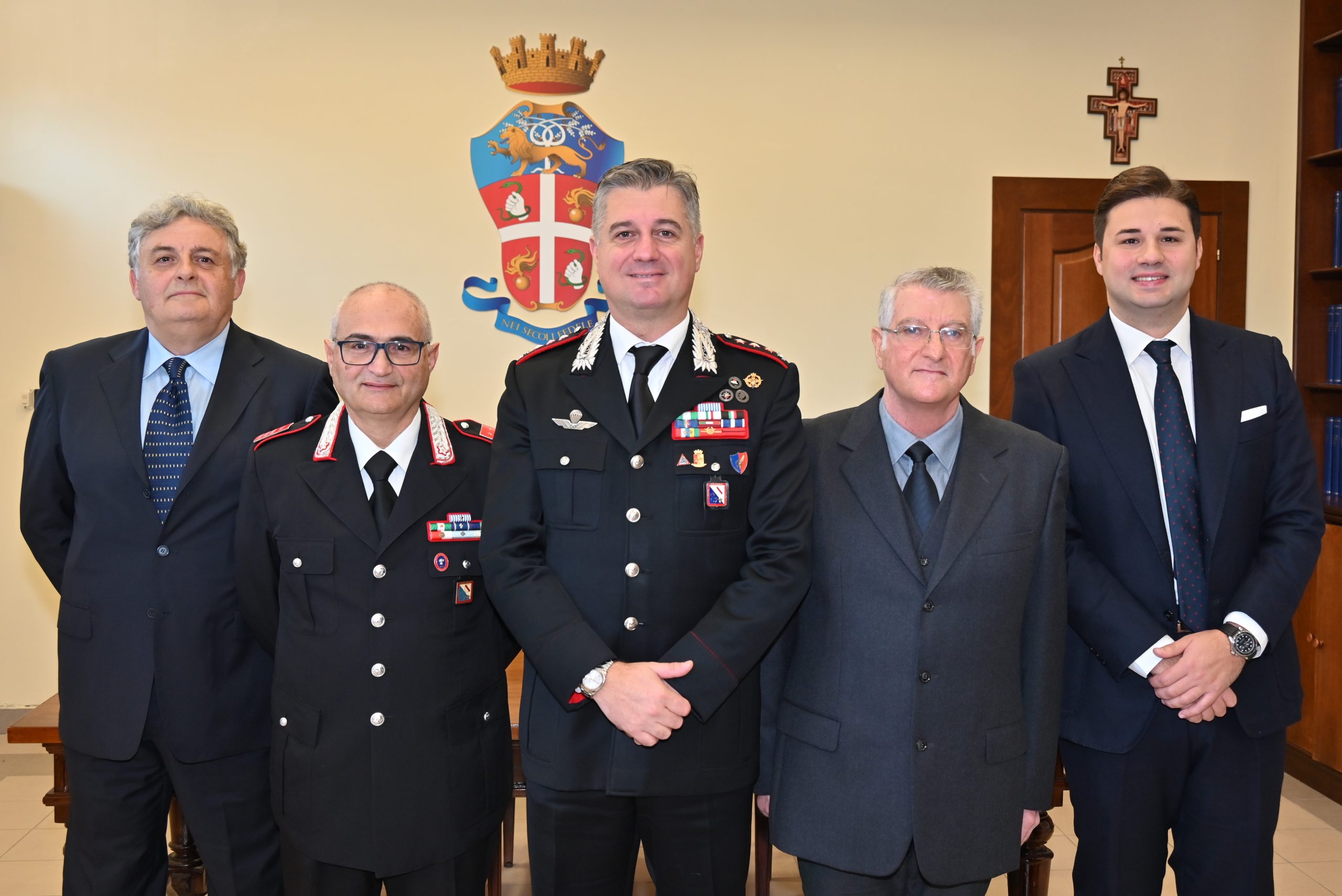 Avellino| Medaglia Mauriziana, al Comando provinciale dei carabinieri la consegna delle onorificenze