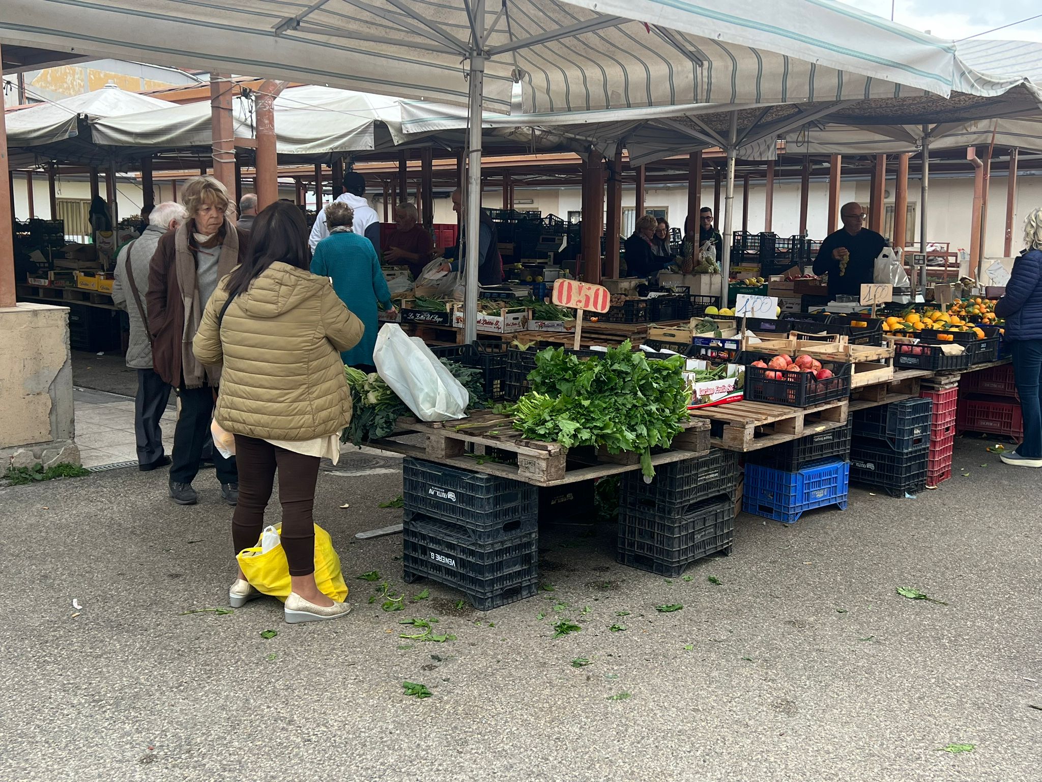 Benevento| Mercato di piazza Risorgimento del 21 dicembre, autorizzato lo svolgimento fino alle 20