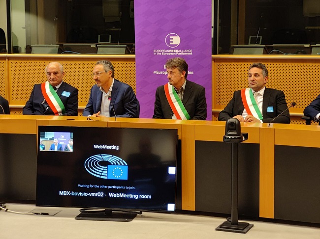 Pedicini: “Un Partito del Sud contro l’autonomia e a difesa delle nostre tradizioni”