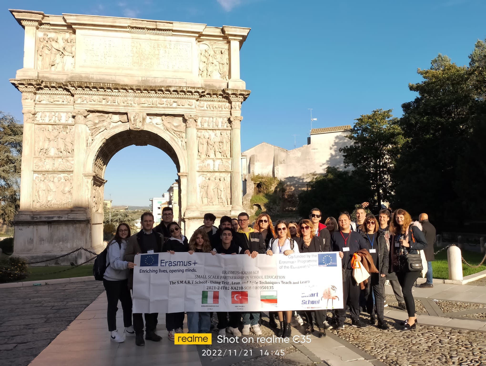 Erasmus Plus, il progetto “S.M.A.R.T school” dell’Istituto Rampone premiato con il primo posto in Europa