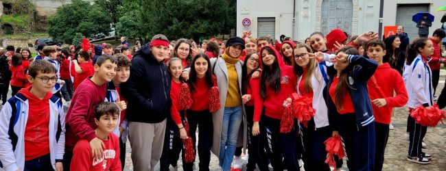 Inclusione, gli studenti del Convitto ‘Giannone’ di Benevento ballano per il flash mob Special Olympics
