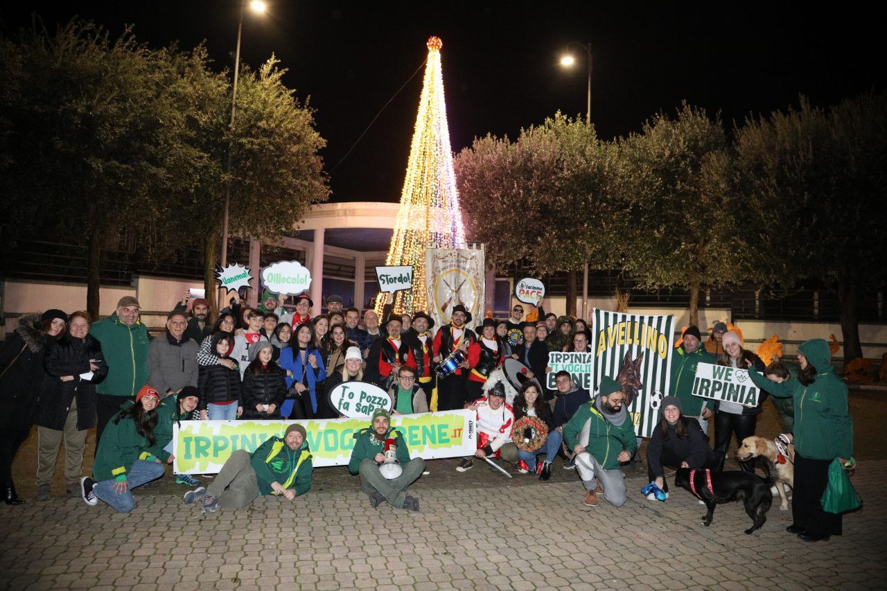 Avellino| Pino Irpino, albero piantato nella Villa di via Colombo. Oltre 100 quintali di alimenti raccolti