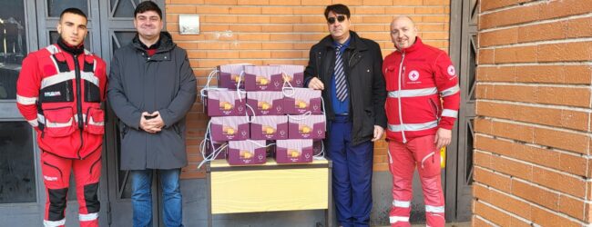 Il Lions Club Benevento “Arco Traiano” dona 20 panettoli artigianali alla Croce Rossa