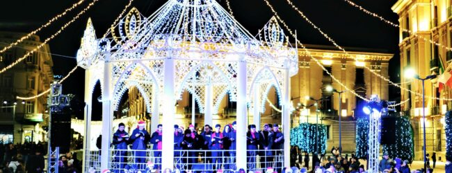 Avellino| Mercatini di Natale, il programma dall’aperitivo lungo della vigilia al weekend della Befana