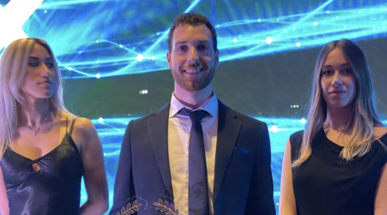 Il pilota telesino Valentino Carofano premiato al gran galà dei campioni a Venezia