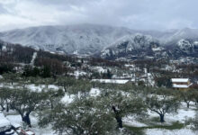 Neve, scuole chiuse in diversi comuni dell’Irpinia e del Sannio. Fiocchi fino a 300 metri [FOTO]