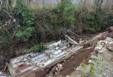 Crollo di un’ala del cimitero di Sant’Agata de’ Goti, recuperati altri 41 feretri