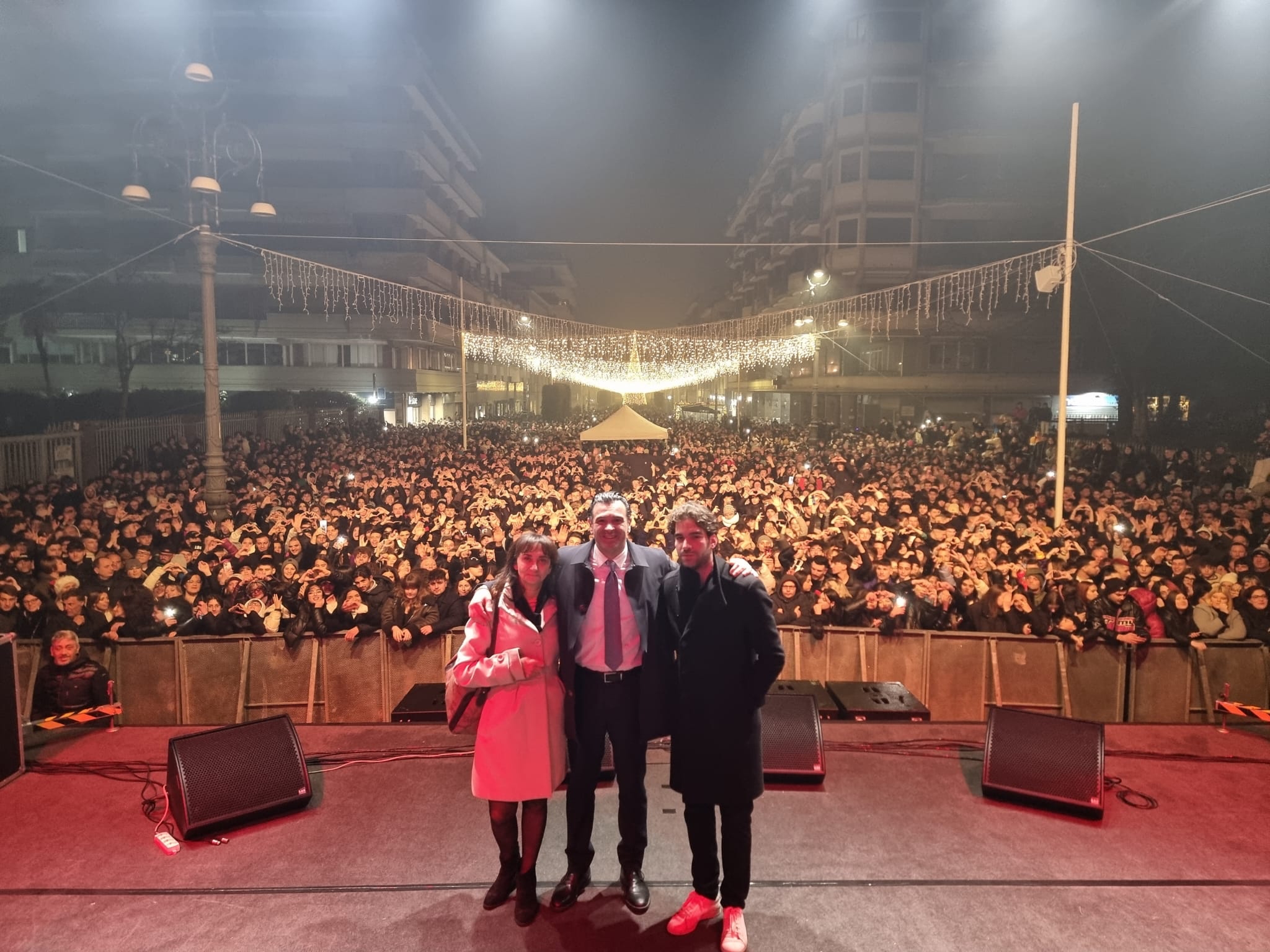 Avellino| Concerto di Capodanno, in migliaia per Clementino