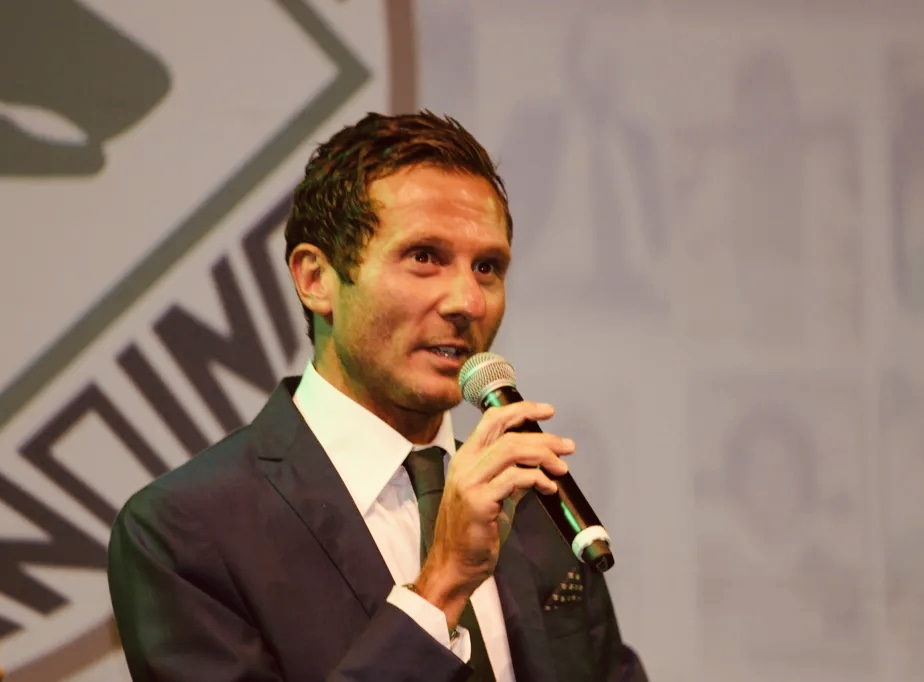 Danneggiata l’auto del Ds dell’Avellino Calcio Enzo De Vito