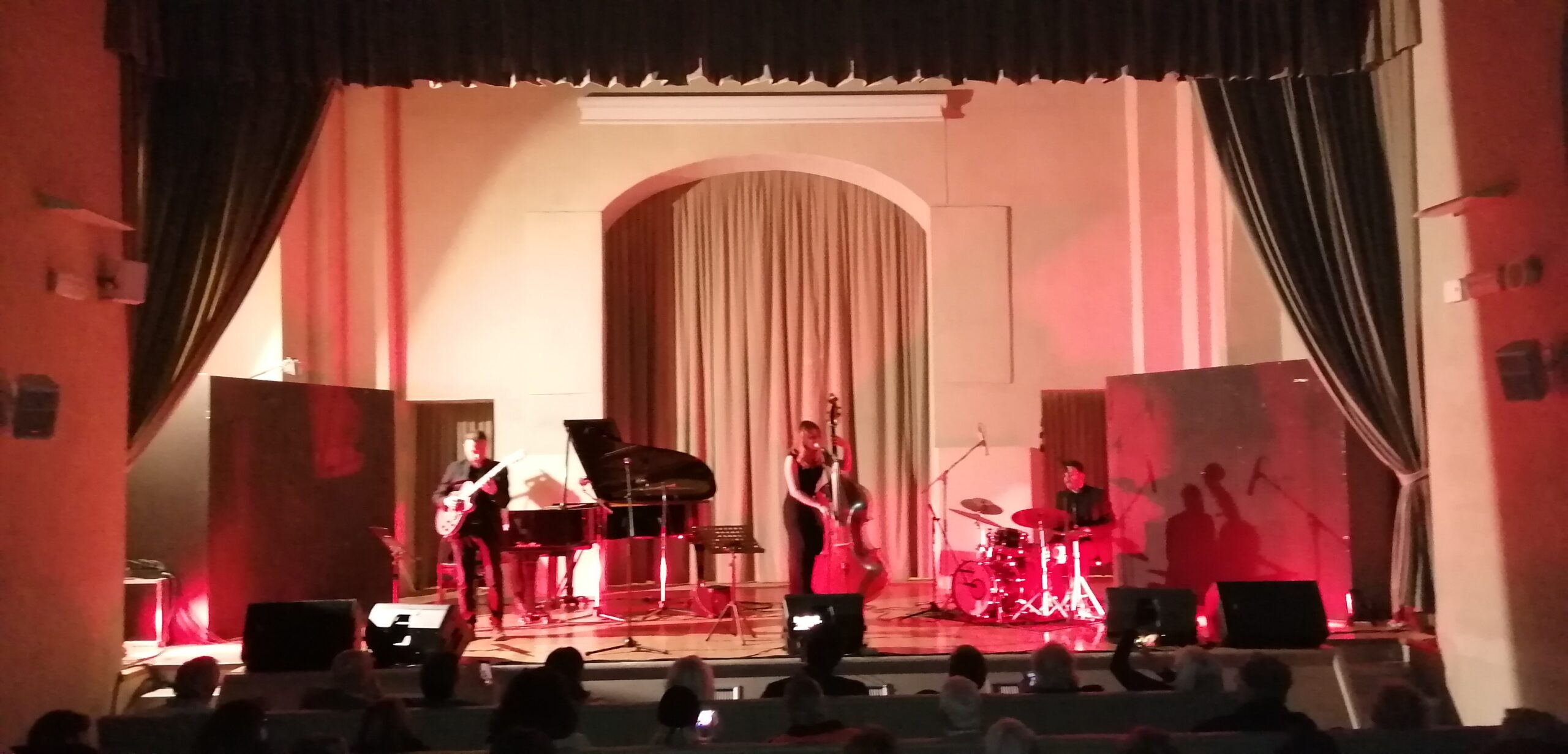 I venerdì del Jazz, successo per Beatrice Valente Quartet