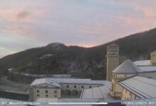 Ecco la neve in Irpinia: fiocchi a Montervergine e sul Laceno. Svolta invernale ?