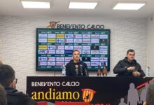 Benevento, Cannavaro: “Voglio vedere risposte sul campo e non in riunione. Coda? Non lo conosco. I nostri acquisti sono i rientri”