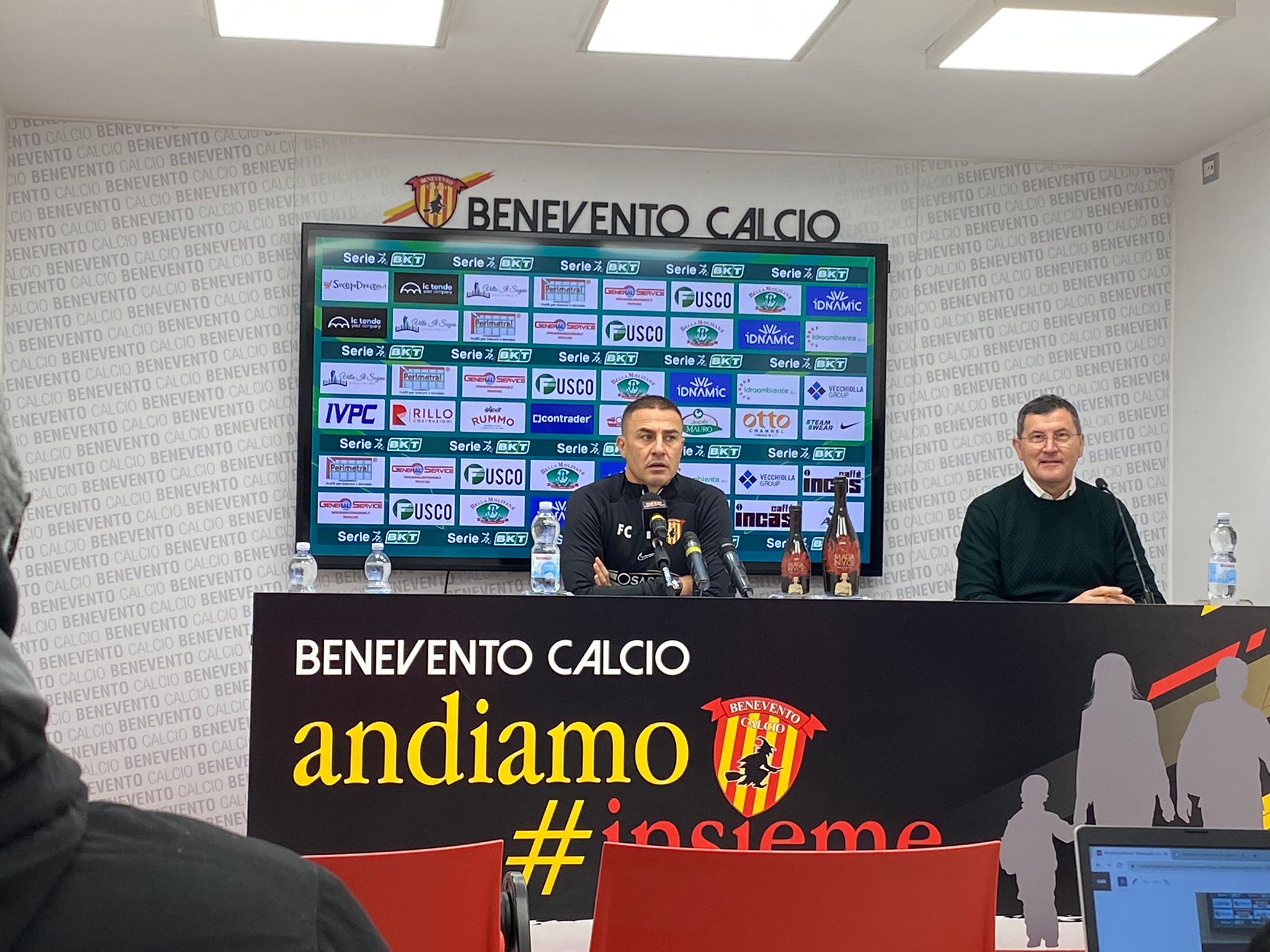 Benevento, Cannavaro: “Voglio una squadra incazzata, ma spensierata. Ce la giochiamo con tutti”