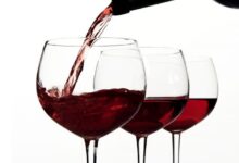 Vino non tracciato, sequestrati 700 ettolitri di bianco e rosso per 54mila euro