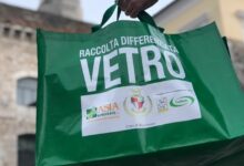 Asia Benevento, iniziata distribuzione borse per raccolta vetro nelle contrade