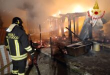 Paternopoli| Abitazione in fiamme, 94enne fugge appena in tempo