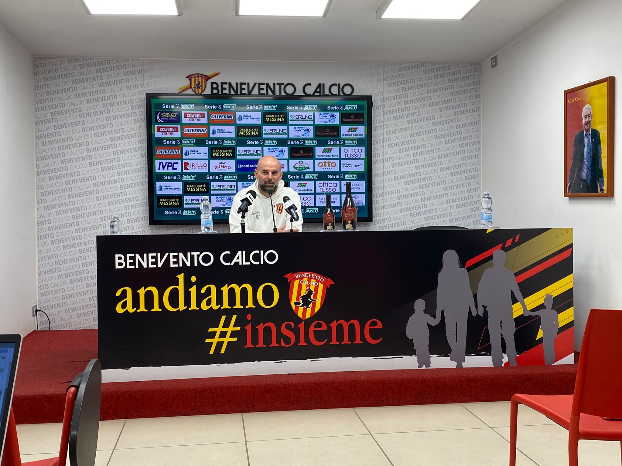 Benevento, Stellone: “Felicissimo per la vittoria, usciamo insieme da questo momento negativo”