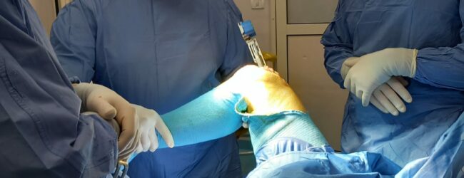 Ospedale Fatebenefratelli, intervento di protesi al ginocchio: Il Computer affianca il chirurgo