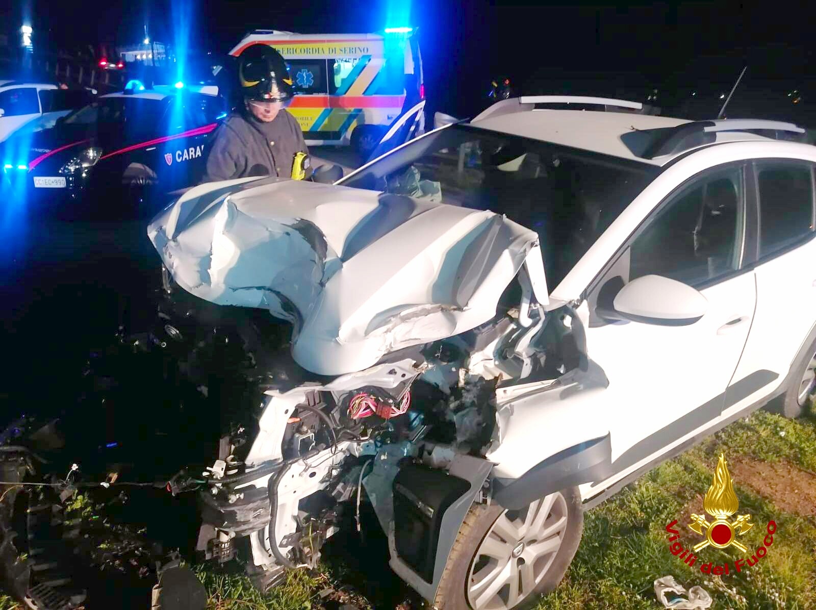San Potito Ultra| Auto finisce fuori strada, 56enne di Montemarano trasportata all’ospedale Moscati