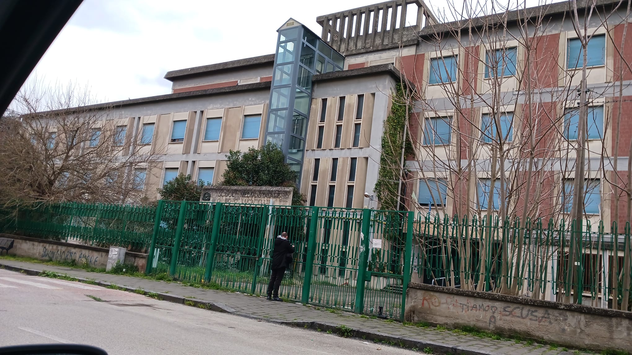 Via ai lavori per l’adeguamento funzionale e impiantistico della scuola Bosco Lucarelli