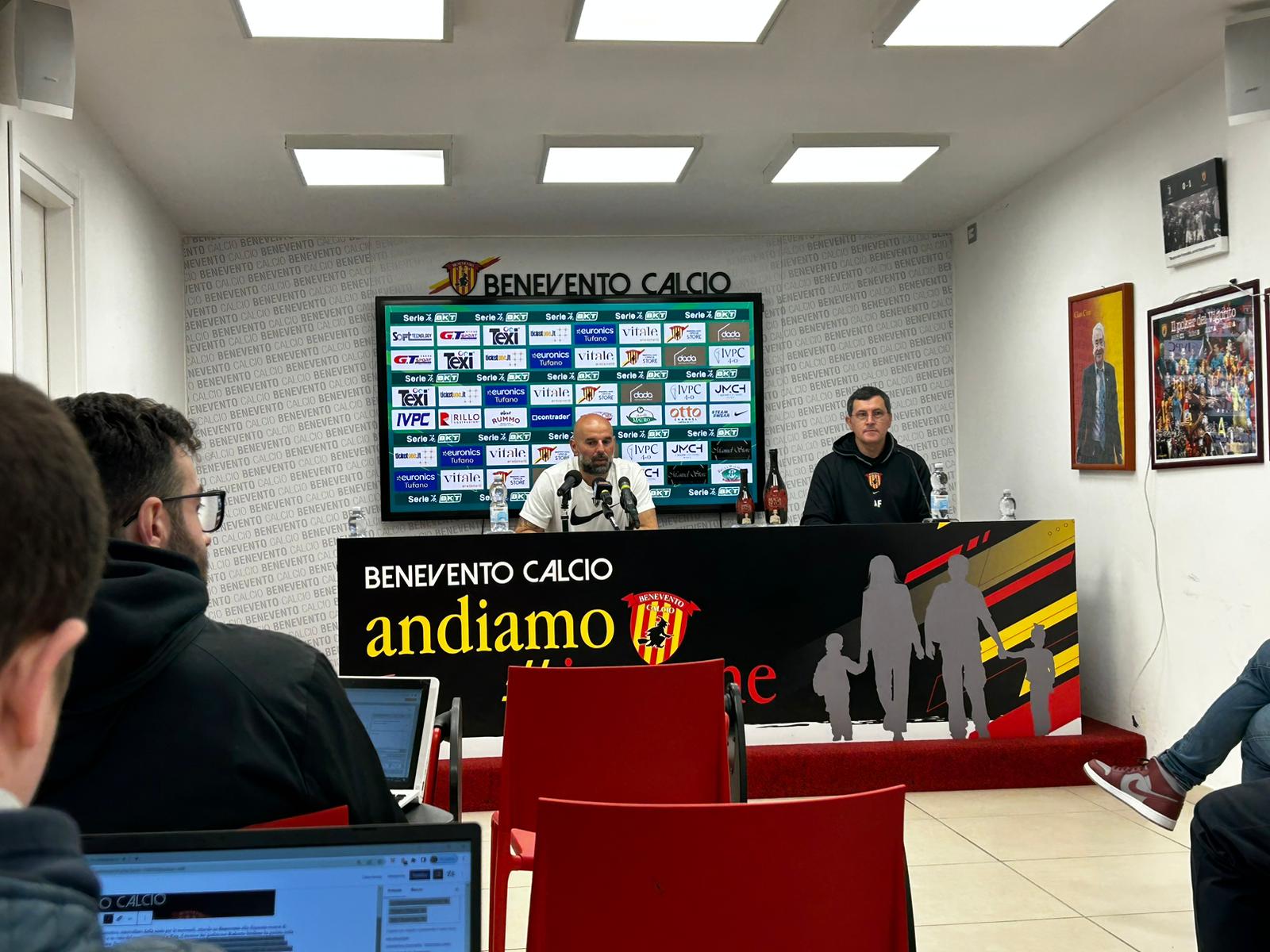 Benevento, Stellone: “Pensiamo a fare punti. Importante il confronto con i tifosi. Vi svelo la formazione…”.