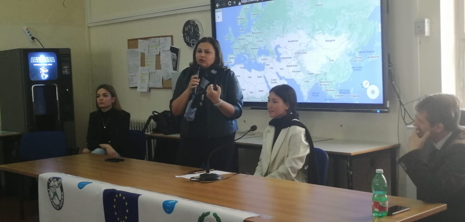 Benevento, alla “F. Torre” una testimonianza di coraggio da una giovane rifugiata dall’Afghanistan