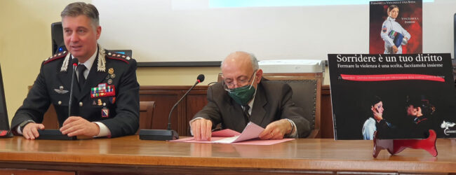 Avellino| Convegno al Comando dell’Arma, presenti anche le 2 giovanissime delle violenze di Aiello