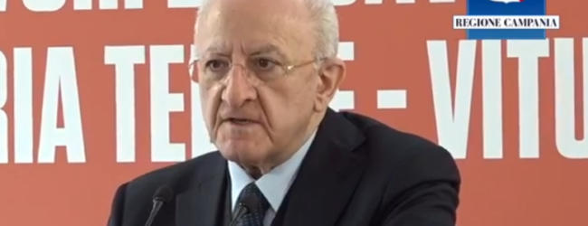 Ponte, De Luca: porto Salvini nel cuore come una reliquia