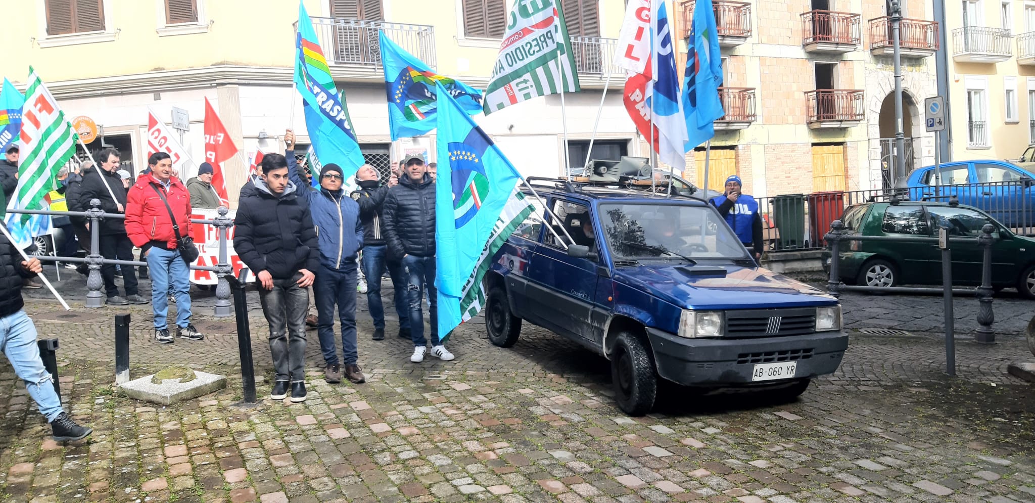 Avellino| Rifiuti, lo scontro si trasferisce in aula. Festa respinge le accuse: la mia la scelta migliore