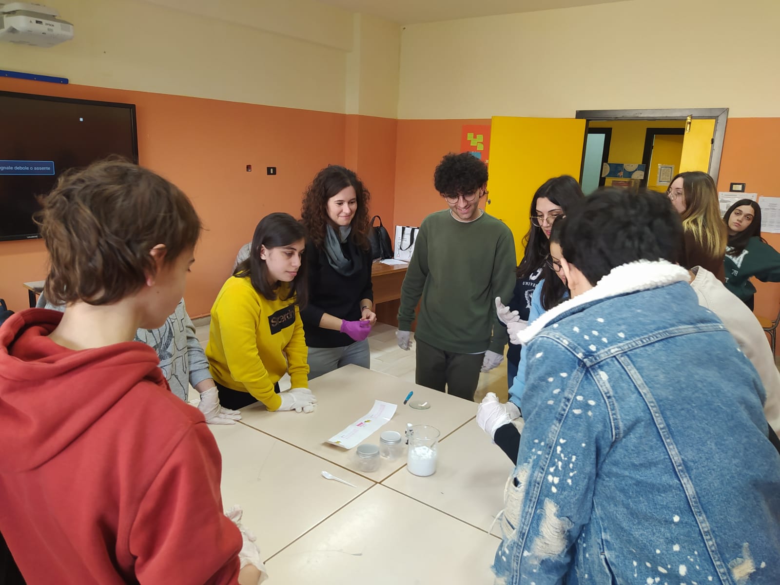 IIS De Liguori, al via il progetto “Farmacia in Pillole”