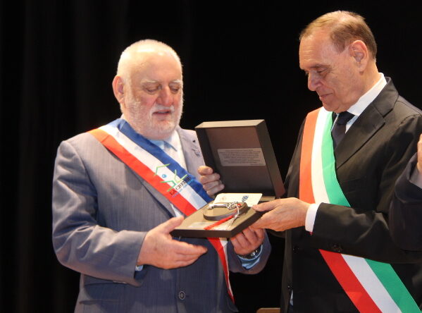 Benevento, siglato il gemellaggio con la cittadina francese Benevent L’Abbaye [FOTO]