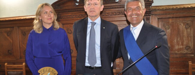 L’Ambasciatore Zazo alla Rocca dei Rettori per la firma del “Libro degli Ospiti d’Onore”