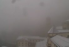 Temperature di nuovo in calo, nevica a Montevergine