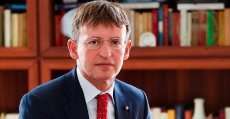 Cittadinanza onoraria all’ambasciatore Pier Francesco Zazo: venerdì la cerimonia a Palazzo Paolo V