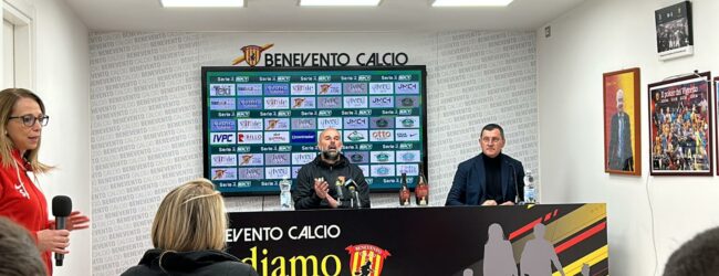Benevento, Stellone: “E’ la partita della vita, non posso pensare ad un risultato diverso dalla vittoria”