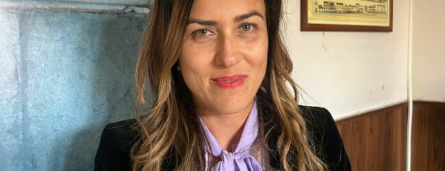 Montesarchio, la candidata a sindaco Annalisa Clemente: “Scendo in campo a testa alta. Immagino una città smart e moderna”