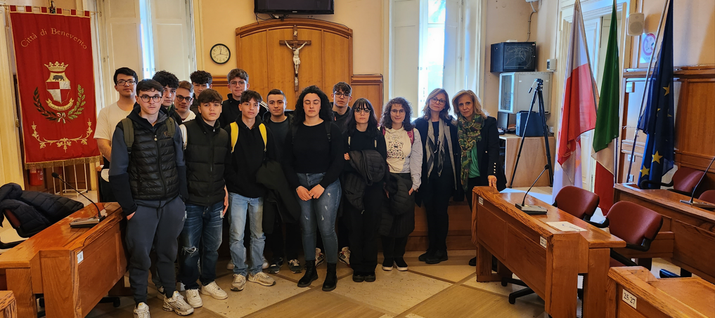 Pics e Smart City, i ragazzi dell’Iti Lucarelli in dialogo con il sindaco Mastella