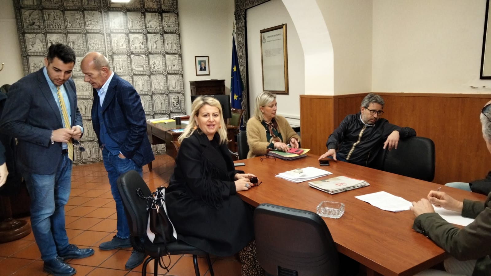 Consiglio il 28 per debiti fuori bilancio e campo golf