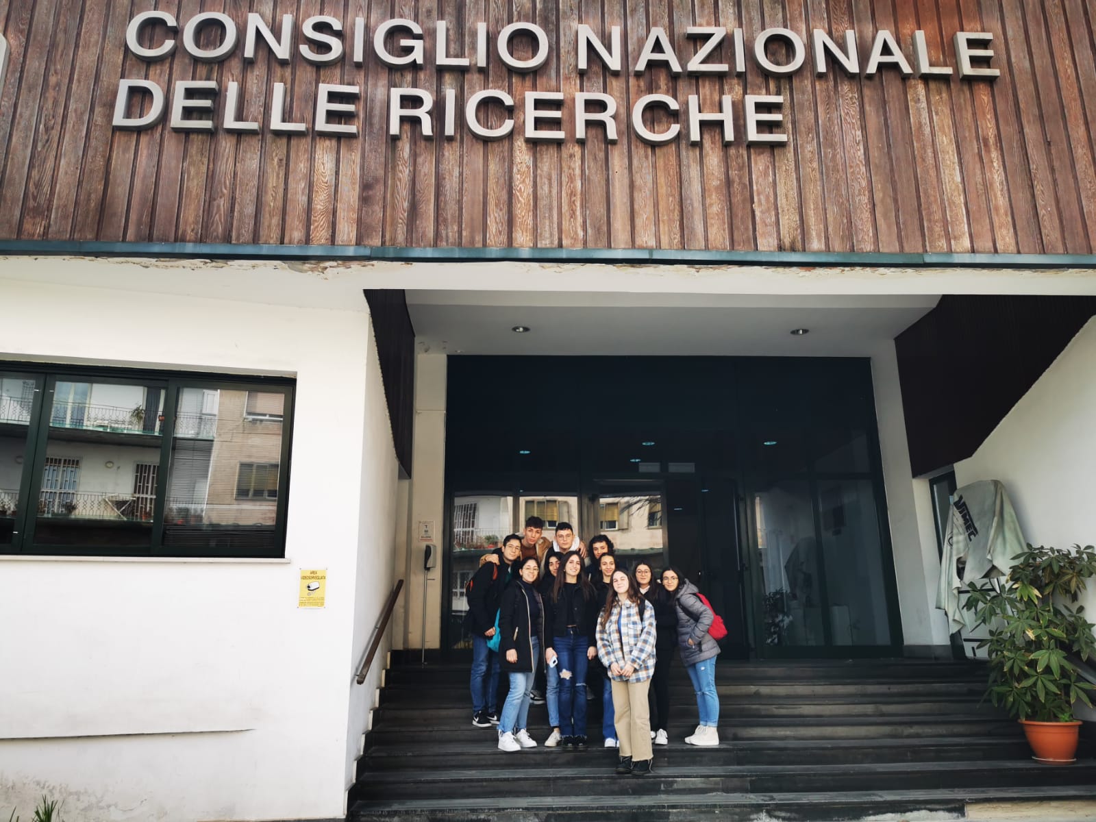 Sant’Agata de’ Goti, gli studenti dell’Istituto “De Liguori” in visita al Cnr di Napoli