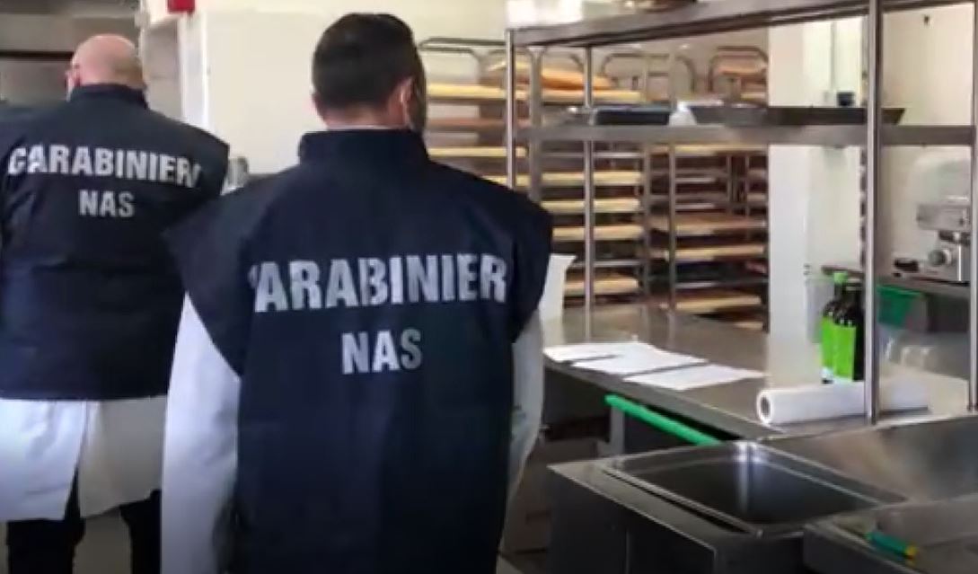 Sanità, controlli nelle mense: 8 irregolarità scoperte in Campania