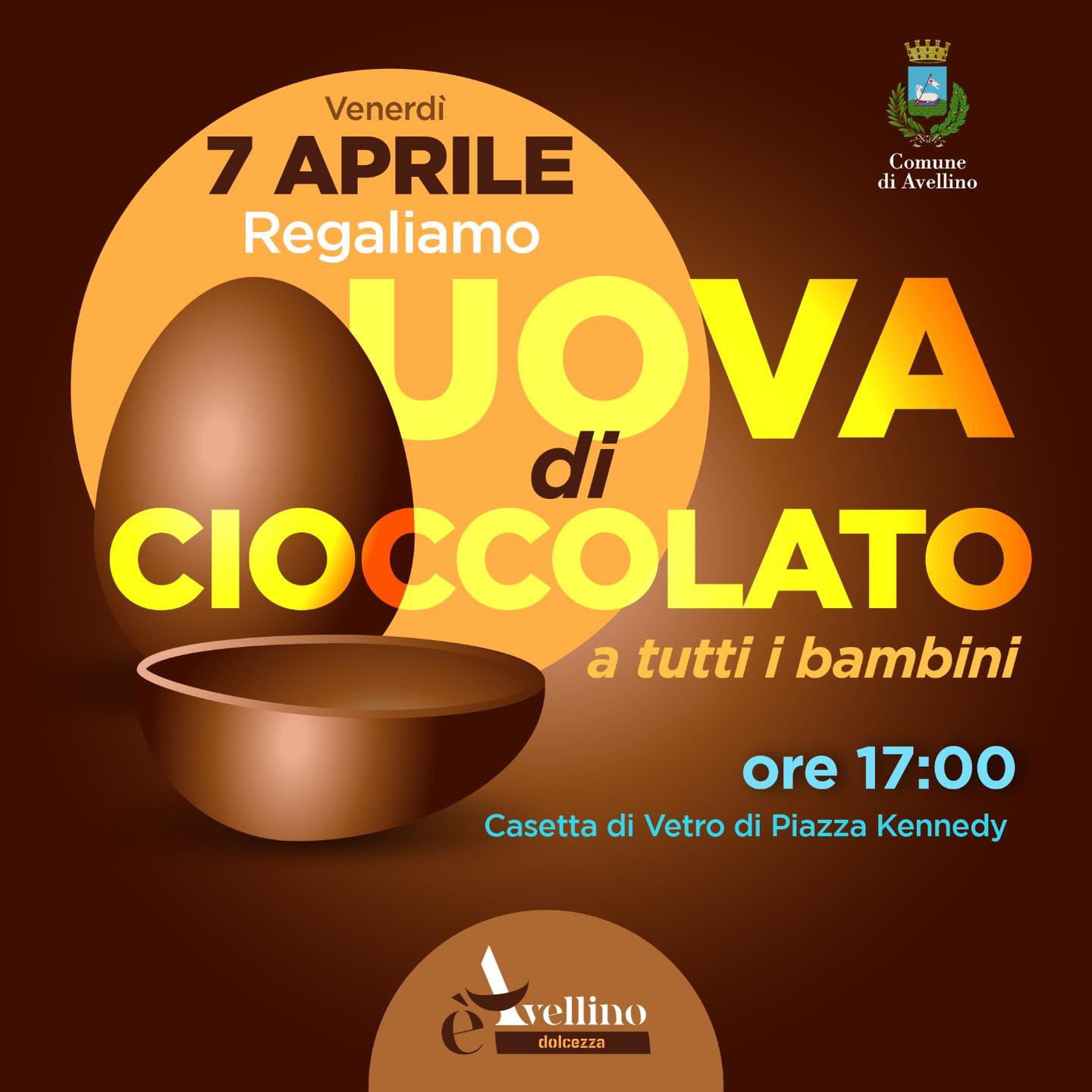 Avellino| Il Comune regala mille uova di cioccolato ai bambini, gioia nella casetta di vetro a Piazza Kennedy