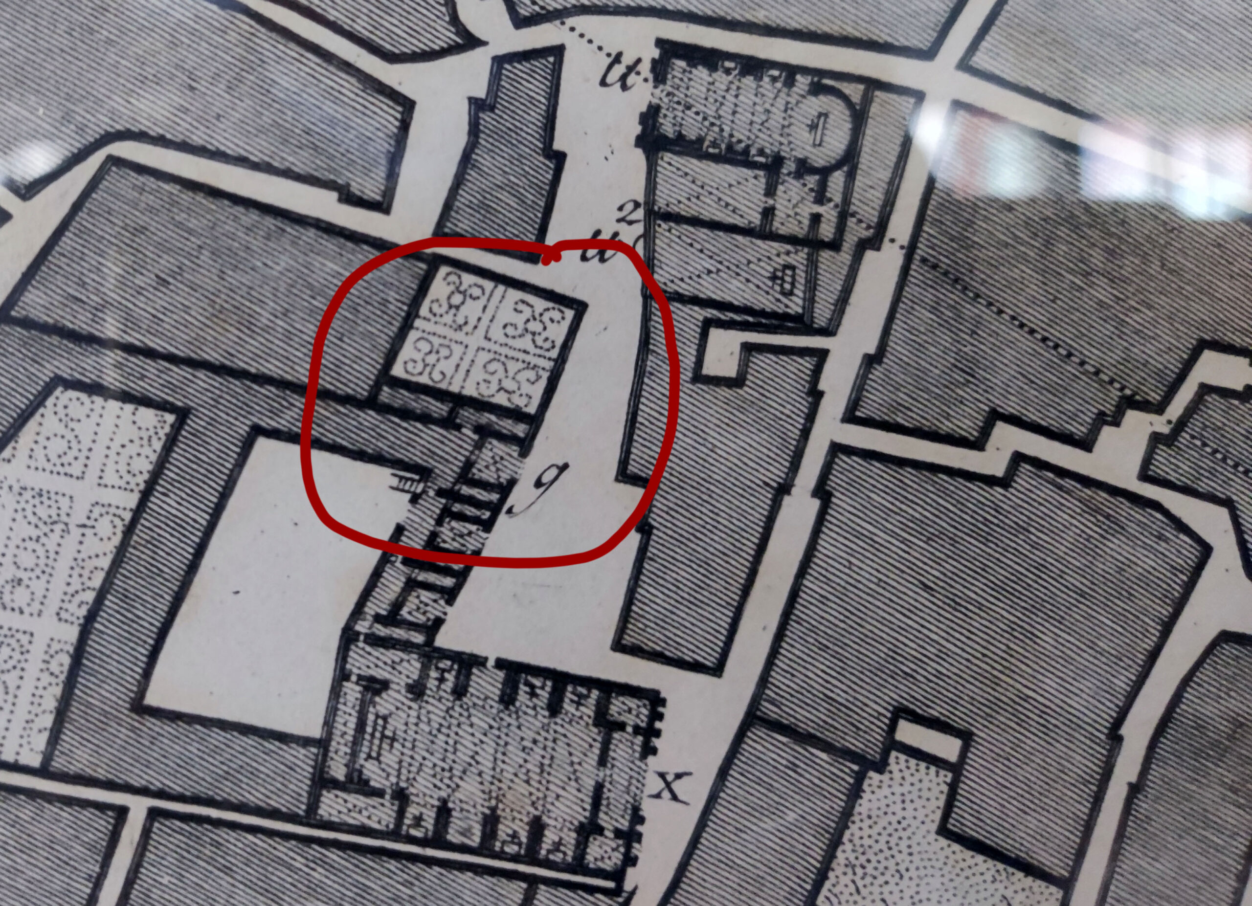 Piazza Pacca, Altrabenevento insiste: ampliare lo scavo in direzione del mosaico ritrovato