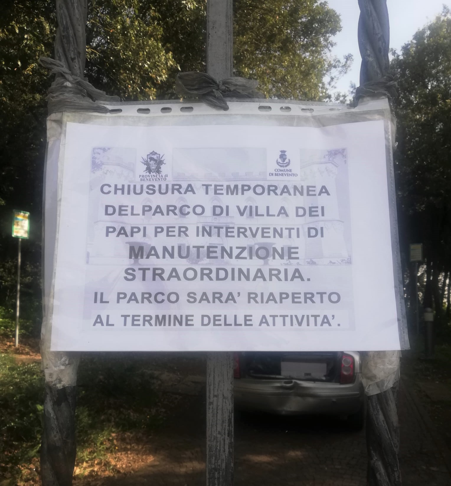 Chiusi i giardini di Villa dei Papi a Benevento per la presenza di cinghiali