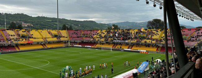 Benevento-Modena: 2-1. La Strega ritrova i 3 punti nel giorno dell’aritmetica retrocessione