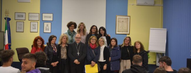 Benevento, gli studenti dell’istituto “G.Alberti” incontrano l’arcivescovo Accrocca