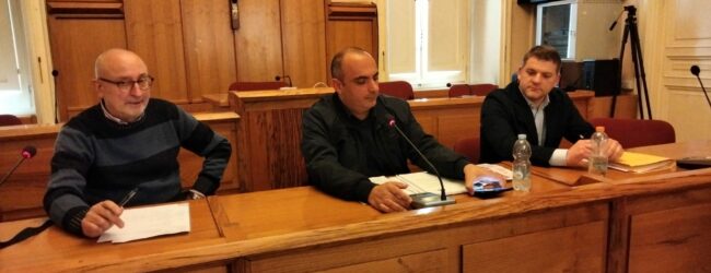 Contratti: Sindacati-Comune è fumata nera