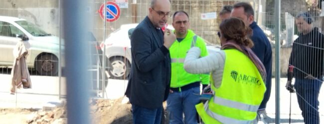 Piazza Cardinal Pacca, il sopralluogo dell’archeologo Foresta